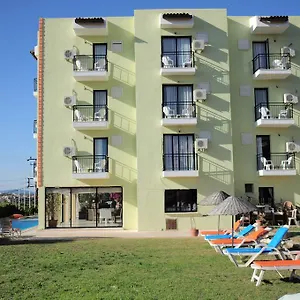 Otel Papillon, Çeşme